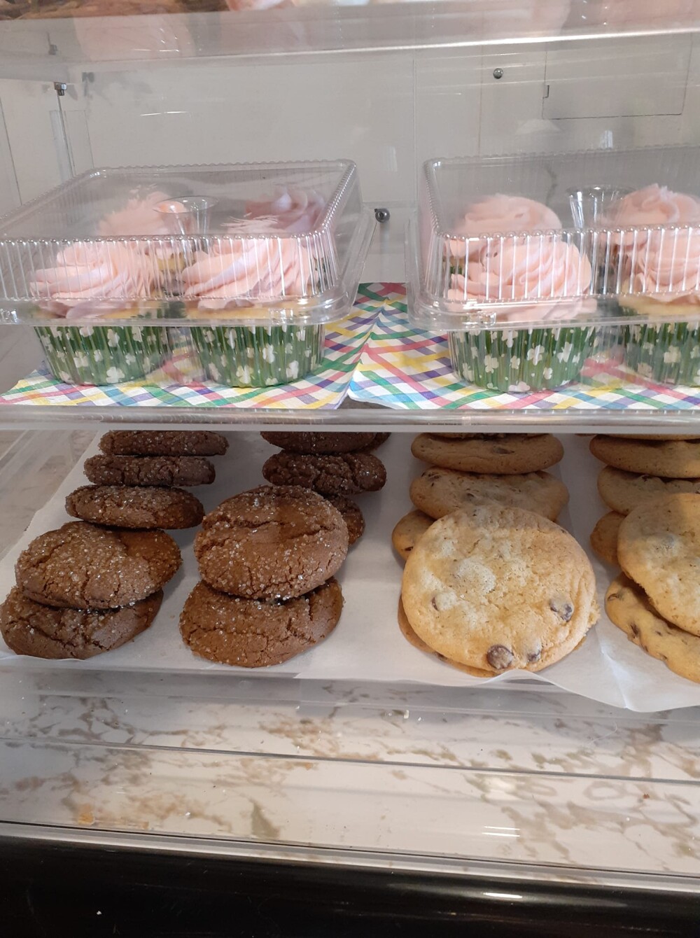 The Back Room Pretty Sweet Bakery & A Lil' Cottage Chic in Albion, NY